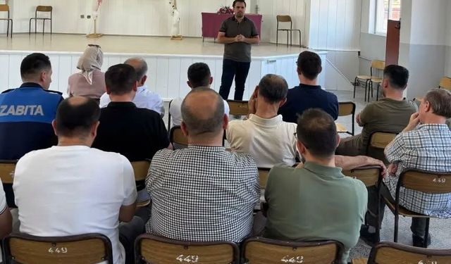 Hisarcık'ta Hükümet Sistemleri ve Devlet Teşkilatı" konulu eğitim düzenlendi