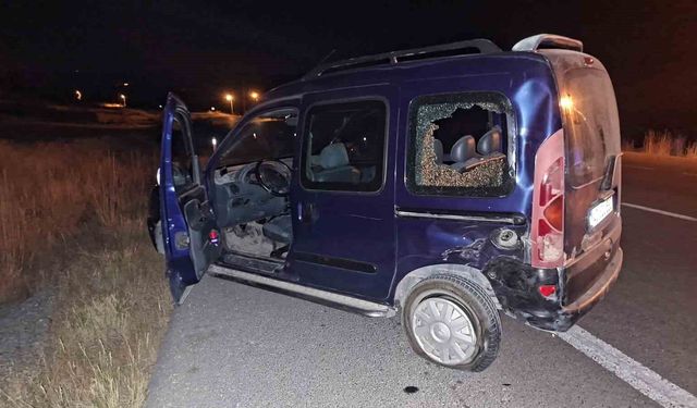 Kütahya’da Motosiklet Hafif Ticari Araca Çarptı: 1 Yaralı