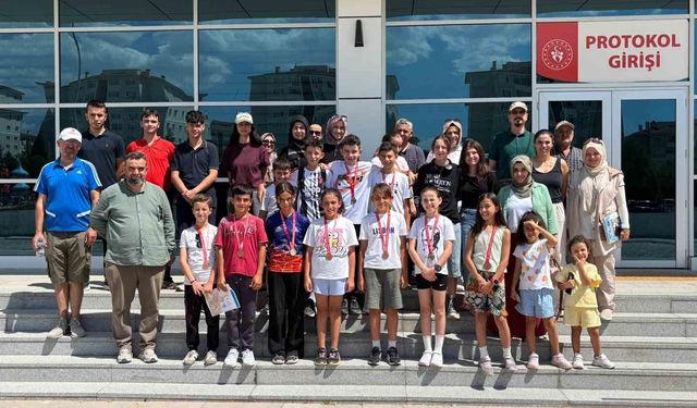 Kütahya’da Zafer Coşkusu Oryantiring Yarışıyla Yaşandı