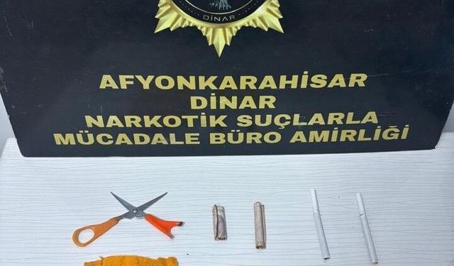 Uyuşturucu madde ile yakalanan iki kişi tutuklandı