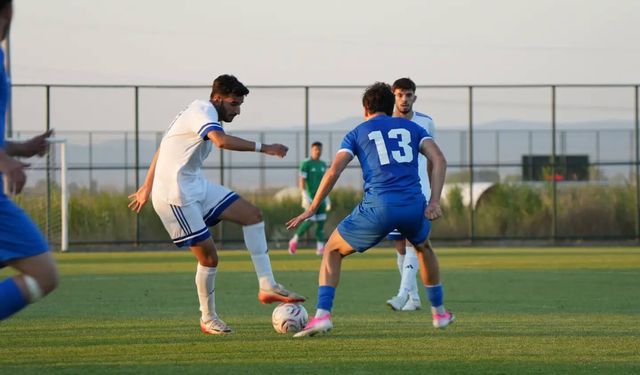 Kütahyaspor'un ikinci hazırlık maçında gol sesi çıkmadı: 0-0