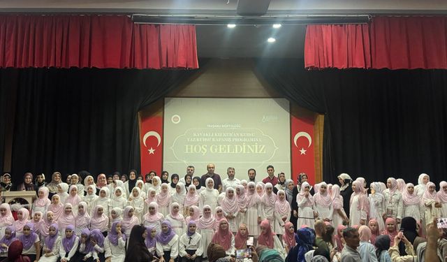Tavşanlı'da Kavaklı Kız Yaz Kur'an Kursu'nda kapanış programı düzenlendi
