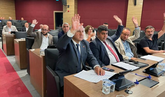 KÜTAHYA MECLİSİNDE 18 MİLYONLUK FATURA GÜNDEMİ SARSTI!