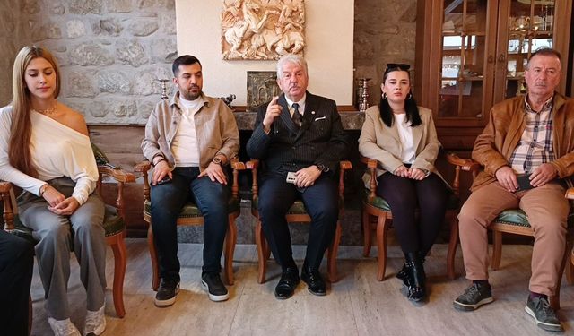 Avukat Şeref Han, Yeni Parti Kütahya İl Başkanlığına adaylığını açıkladı