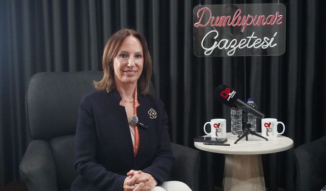 Makam Dışı’nda Esin Güral Argat: “Kendimle barışık bir insanım”