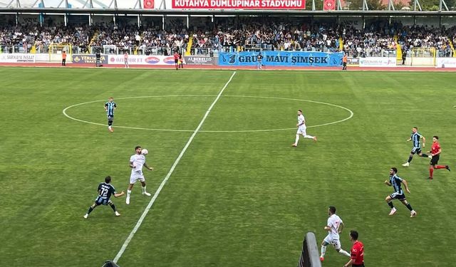 Kütahyaspor–Erzincanspor maçında ilk yarı golsüz sona erdi