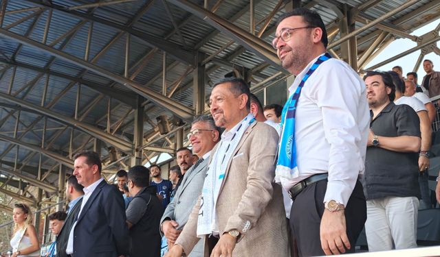 Milletvekili Erbaş'tan, Kütahyaspor'a tebrik: ''Hedef Birinci Lig''