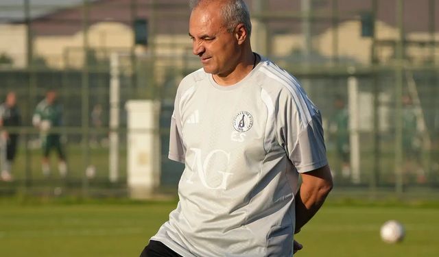 Kütahyaspor Teknik Direktörü Sözeri: ''Eksik oyuncularımız geldikten sonra daha iyi oyun olacak''