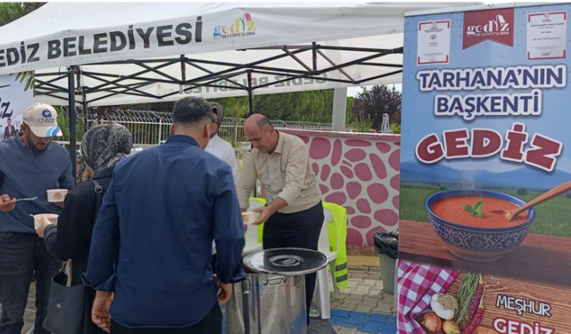 Gediz'e gelen öğrenciler ve aileleri için karşılama etkinliği düzenlendi