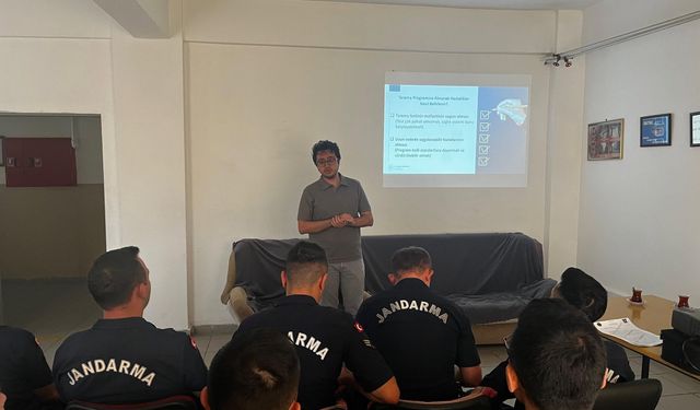 Gediz’de jandarma personeline sağlık taramaları ve organ bağışı eğitimi