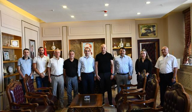 Tavşanlı Linyitspor yönetiminden Kaymakam Özdemir'e ziyaret
