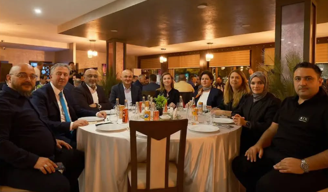KUTSO Başkan Adayı Öztaş, birlik ve istişare yemeğinde üyelerle buluştu: ''Birlikte çalışmaya devam edeceğiz”