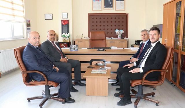 Tavşanlı'da İlçe Milli Eğitim Müdürü Küçükkağnıcı, öğretmenler ile buluştu