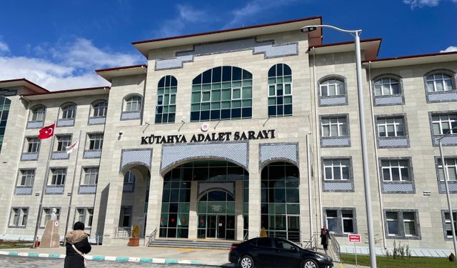 Kütahya’da hükümlülerin ürettiği ürünler vatandaşlarla buluşuyor! Adalet Sarayında 400 çeşit ürün satışta