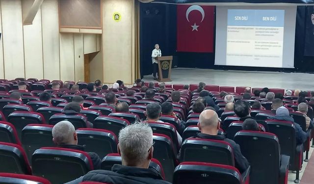 Kütahya Tavşanlı’da aile içi iletişim semineri düzenlendi