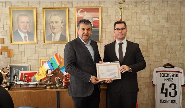 Kütahya’da Gediz Belediyesine Sağlıklı Yaşam Belgesi! Ilıca Termal Tesisleri de Hak Kazandı