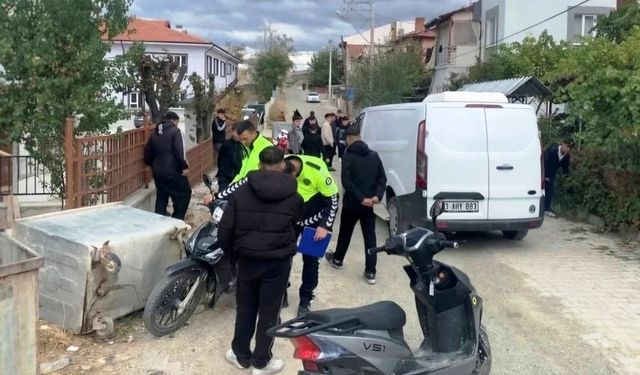 Emet’te okul çevrelerinde güvenlik denetimi: Kuralsız motosikletler çekildi