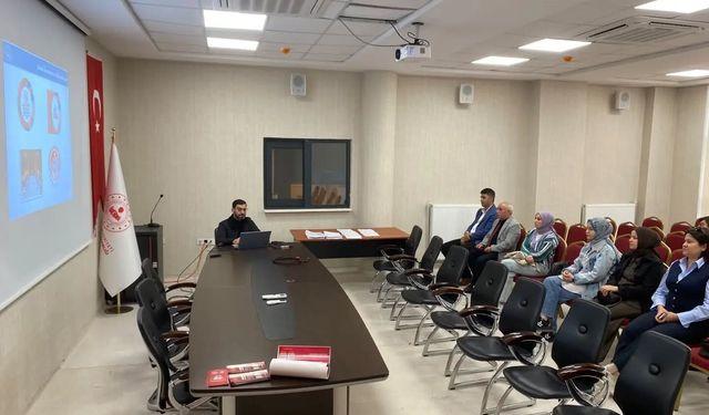 Altıntaş’ta sosyal desteğe ihtiyaç duyan ailelerin erken tespiti için iş birliği