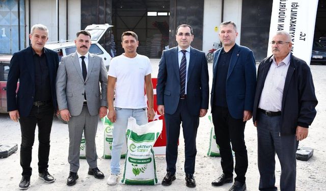 Tavşanlı’da 71 üreticiye yem maliyetlerini azaltacak destek