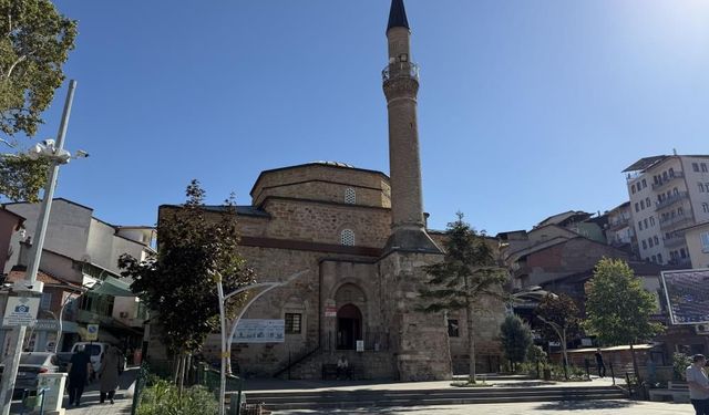 Kütahya’da 237 Yıllık Tarih! Yangına Direndi, Depremlere Meydan Okudu!