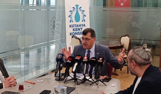 Kütahya'da kapatılan yol için Kahveci'den açıklama: “Başka yollar da kapanabilir!”