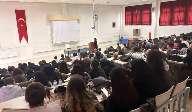 Hisarcık MYO'da öğrencilere bağımlılık farkındalığı eğitimi düzenlendi
