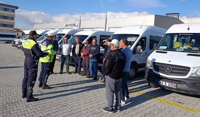 Kütahya Jandarması'ndan güvenli taşımacılık için denetim