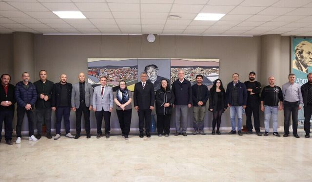 Prof. Dr. Ayhan Kahraman, DPÜ Güzel Sanat Fakültesi Dekanlığı'na atandı