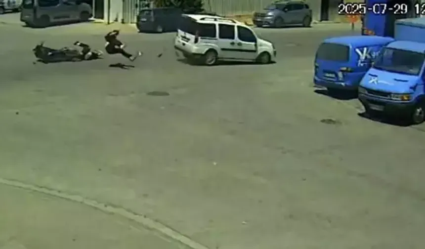 Araçla çarpışan motosikletin 17 yaşındaki sürücüsü öldü
