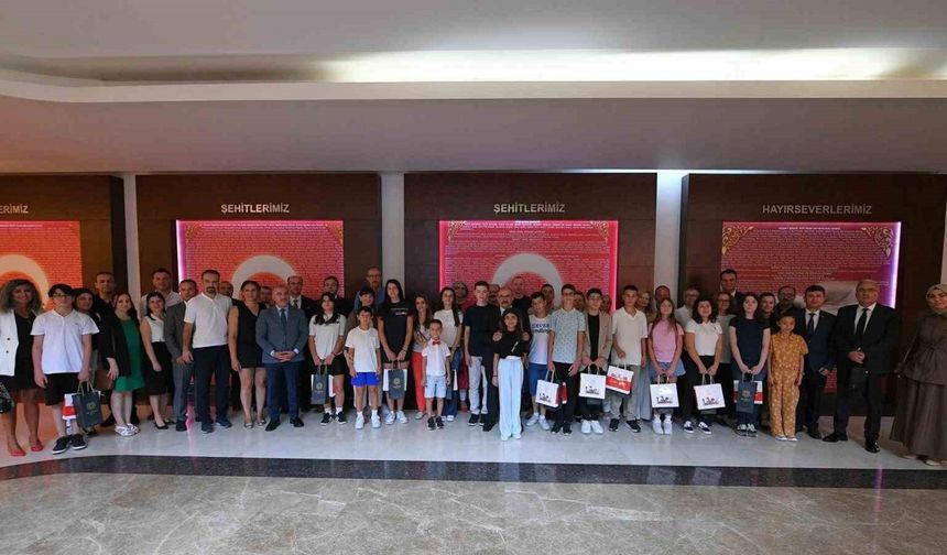 32 Öğrenci YKS’de Türkiye Derecesi Yaptı