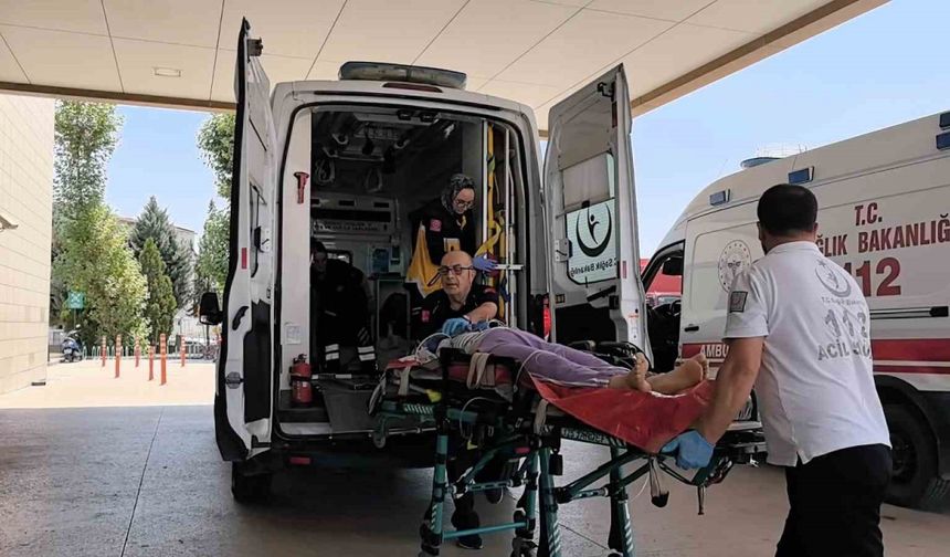 Evde otururken kalbi duran kadın yaşamını yitirdi