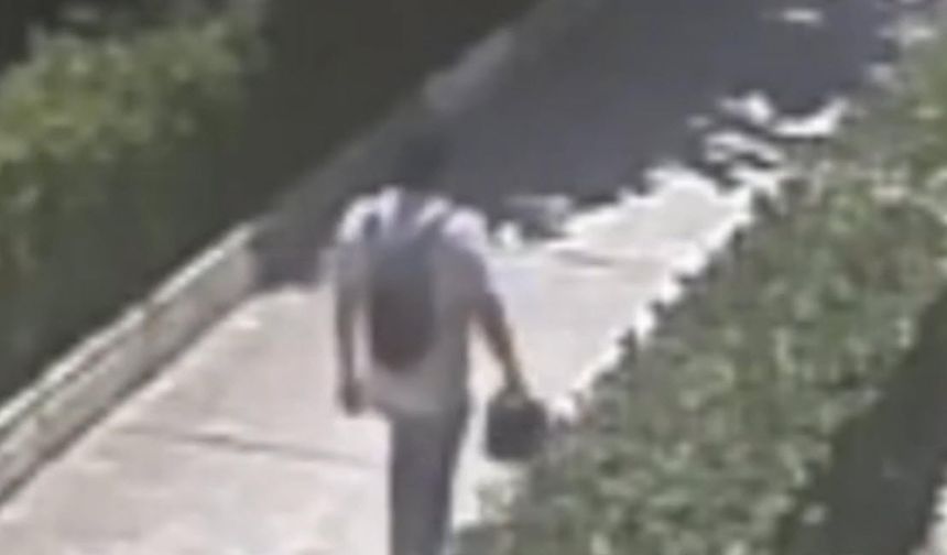 Kötü kokudan girilen evden iki ceset çıktı