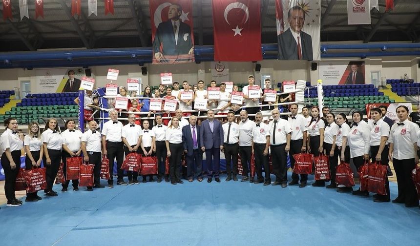 Kütahyalı Sporculardan Büyük Şampiyonluk