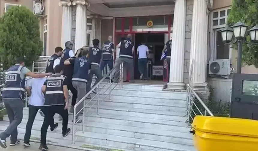 Kendilerini MİT görevlisi olarak tanıtıp 6,5 milyon TL vurgun yaptılar