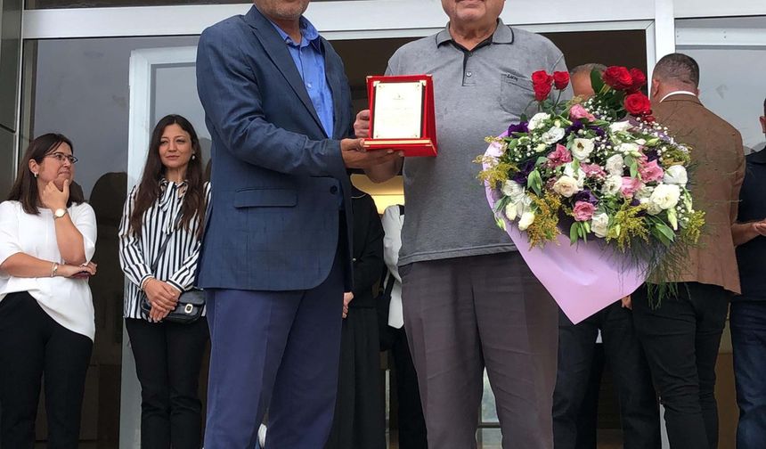 40 Yıllık Öğretmen Mezun Olduğu Okulda Emekliye Uğurlandı