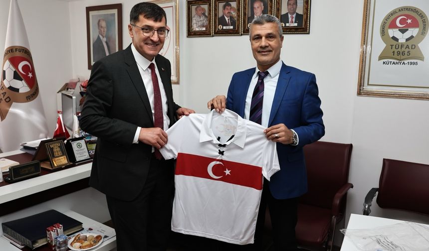 Kütahya’da Antrenörlere Büyük Destek: Kahveci Çalışma Koşullarını İnceledi