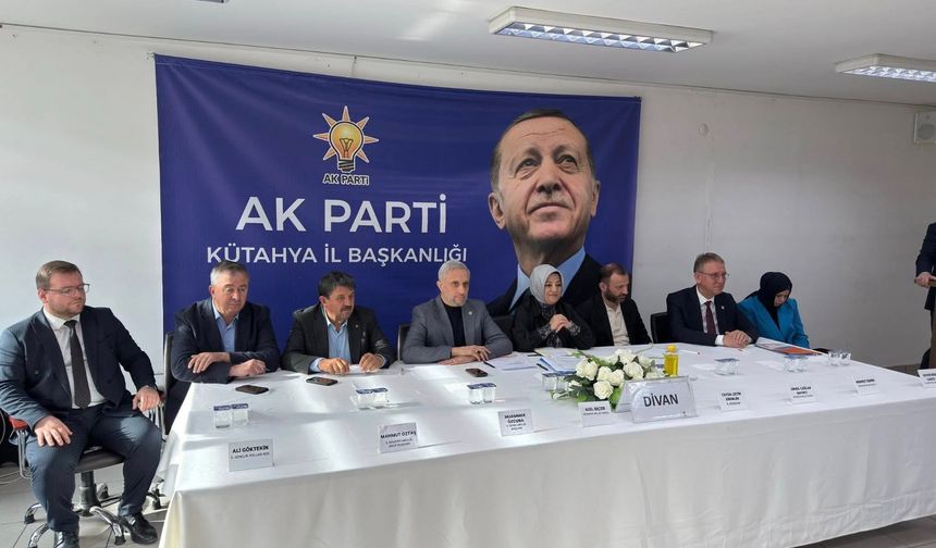 AK Parti Kütahya’da Yeni Hedefler Belirledi: “Birlik ve Kararlılıkla Yola Devam!”