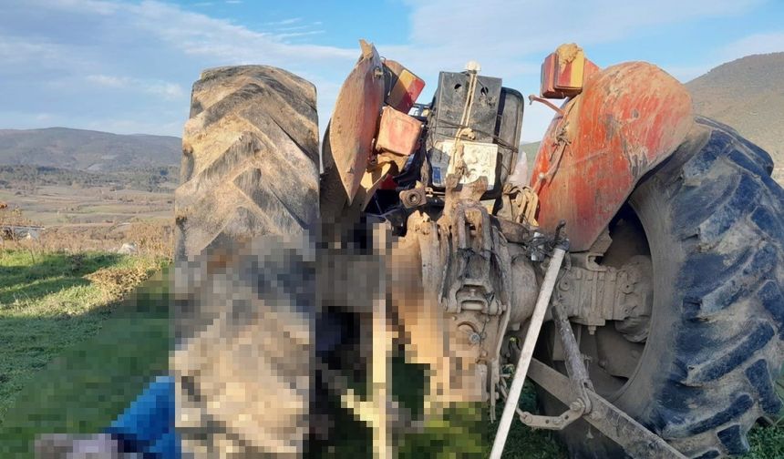 Traktörün altında kalan yaşlı adam hayatını kaybetti