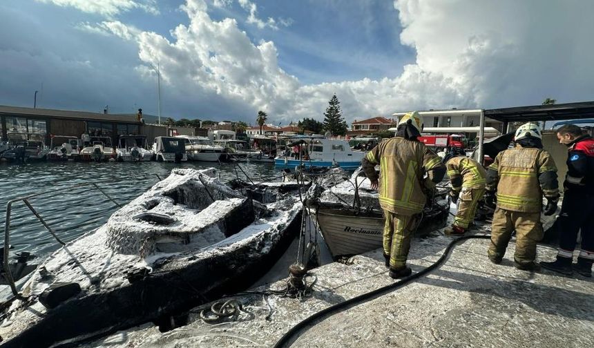 Plajda 7 özel tekne alev alev yandı