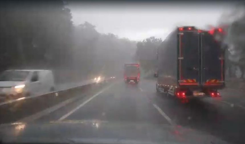 Sağanak yağış turizm kentini vurdu