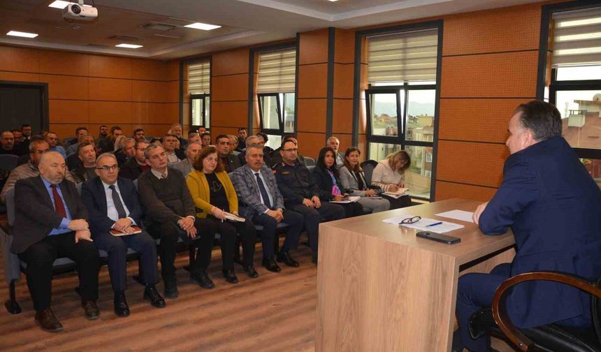 Kaymakam Odabaş Muhtarlarla Buluştu: Mahallelerin Sorunları Tek Tek Ele Alındı