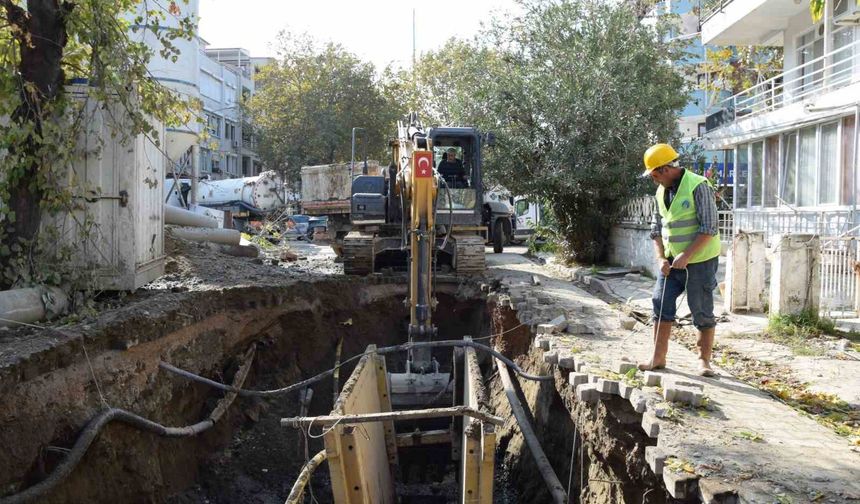 Zor Anlarda Devreye Girdi: Başkan Akın Sahada