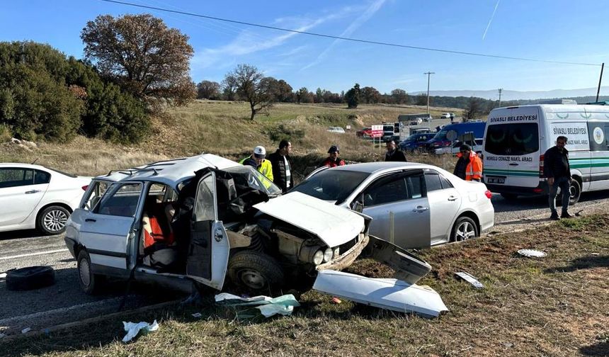 Kanlı kaza yaşlı çifti hayattan kopardı