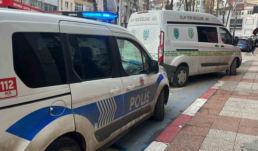 Kan Donduran Saldırı: Bıçaklanan Şahıs Yoğun Bakımda