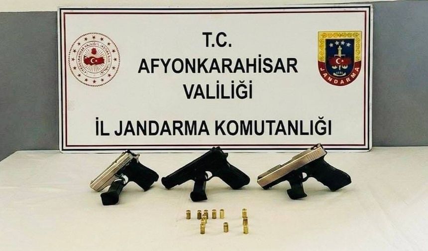 Kutlama kabusa döndü: Düğünde silah sıkan 3 kişi yakalandı