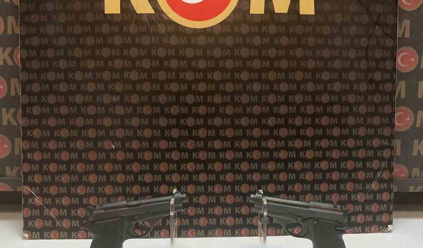 Polisten Silah Operasyonu: 2 Tabanca Ele Geçirildi