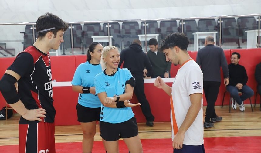 Türkiye’nin Gözü Kütahya’daydı: Gençler B Hentbol Yarı Finalleri Tamamlandı