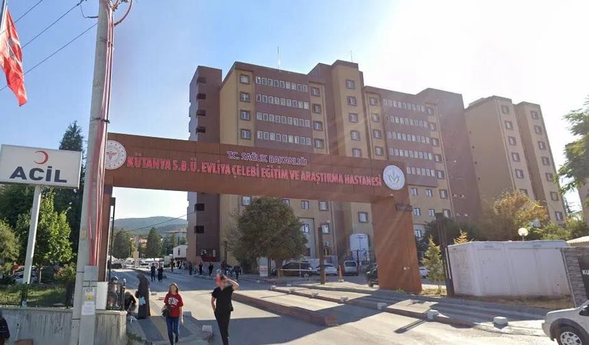 Evliya Çelebi Hastanesi’nin Yıkımına Tepki: “Sağlıkta Bir Günlük Aksama Bile Kabul Edilemez”