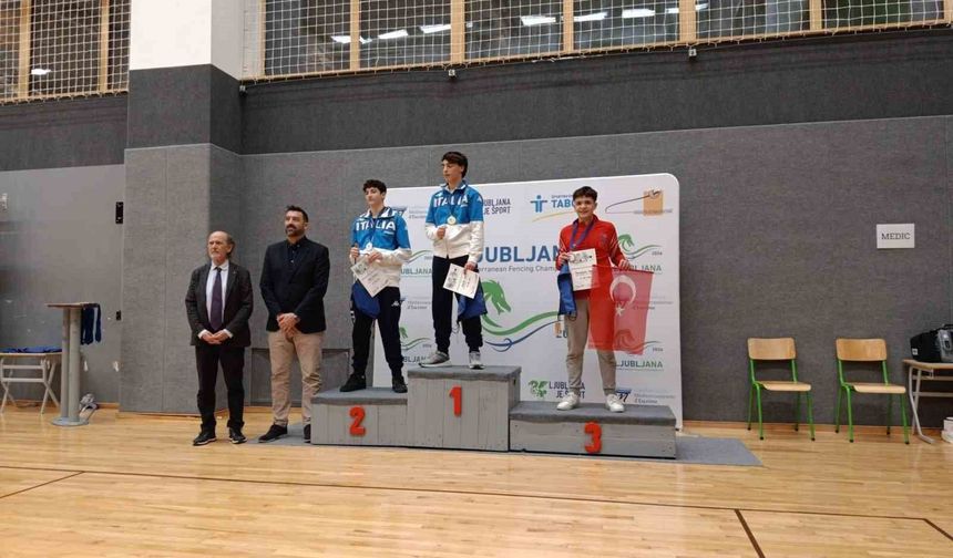 Dünya ile yarıştı, madalyayı aldı: Eskişehir’in gururu üçüncü oldu