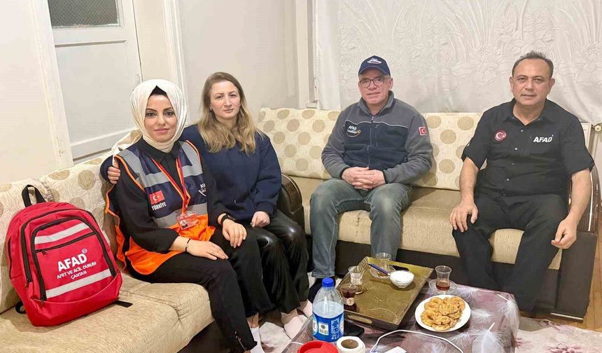 Tavşanlı AFAD gönüllülerinden depremzedelere destek
